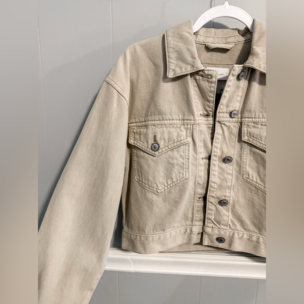 NWT Abercrombie & Fitch Beige Denim Jacket - Picture 4 of 7